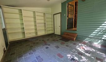 65 Cedar St, Brattleboro, VT 05301