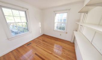 824 MAPLEWOOD Ave, Anniston, AL 36207