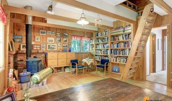 8210 Sundi Dr, Anchorage, AK 99502