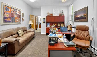 585 Central Ave, Albany, NY 12206