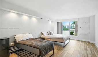 3600 Mystic Pointe Dr 305, Aventura, FL 33180