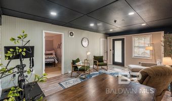 702 S Presley St, Atmore, AL 36502