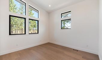 3334 NW Leavitt Ln Lot 265, Bend, OR 97703