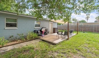 325 SARGO Rd, Atlantic Beach, FL 32233