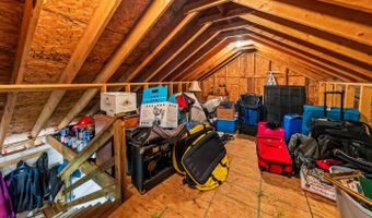 738 Dawson Creek Rd, Arapahoe, NC 28510