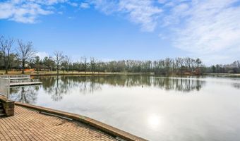 15610 EVERGLADE Ln E202, Bowie, MD 20716