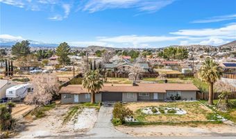 15944 Wintun Rd, Apple Valley, CA 92307