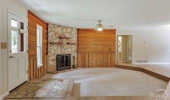 110 Pioneer Dr, Athens, GA 30605