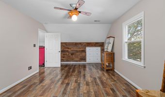 521 East St, Athens, AL 35611