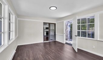 226 Mill Creek Dr, Bayville, NJ 08721