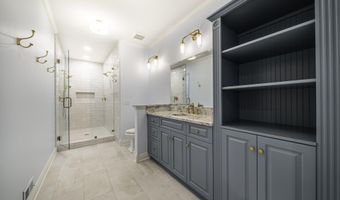 124 Manzanita St, Ashland, OR 97520