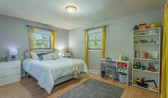 1105 DROSTER Rd, Madison, WI 53716