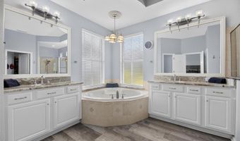 5243 BRIGHTON SHORE Dr, Apollo Beach, FL 33572