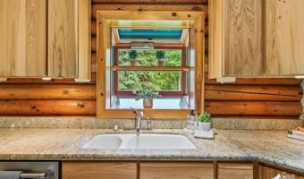 21624 Sean St, Chugiak, AK 99567