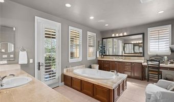 27 Santa Barbara, Aliso Viejo, CA 92656