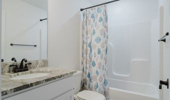221 Palm St, Bentonville, AR 72713