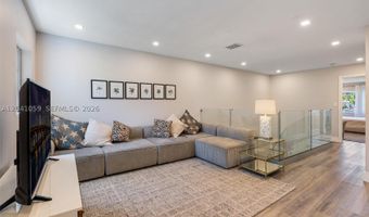 20940 NE 31st Pl, Aventura, FL 33180