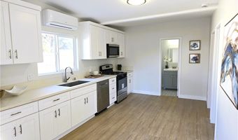 7040 3rd, Los Angeles, CA 90043