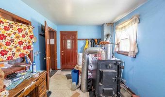 5464 Spruce St, Aurora, MN 55705