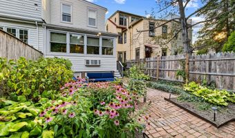 268 KING GEORGE St, Annapolis, MD 21401
