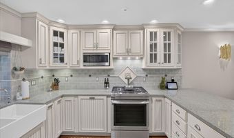 623 N 5th Ave, Ann Arbor, MI 48104