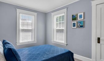 31 Wiley St, Bangor, ME 04401