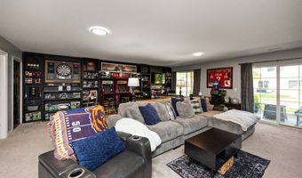 3606 NE Cottonwood Ln, Ankeny, IA 50021