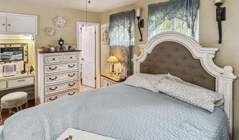1208 Bryan Cir, Carlsbad, NM 88220