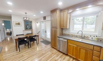 4430 Sunrise Dr, Casper, WY 82604