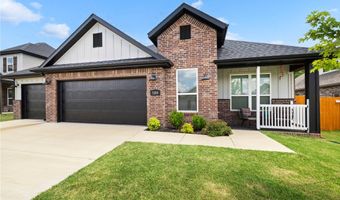 5300 SW Tea Olive Ln, Bentonville, AR 72713