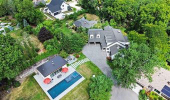 504 Burson Pl, Ann Arbor, MI 48104