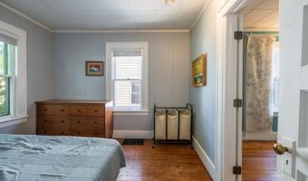 61 Hudson Ave, Athens, OH 45701