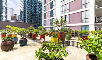 225 Queen St 11E, Honolulu, HI 96813