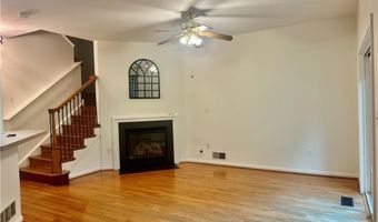 4312 Creek Rd, Allentown, PA 18104