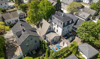 50 Lee Ave, Newport, RI 02840