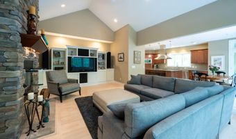 3099 Pickford Dr SE, Ada, MI 49301