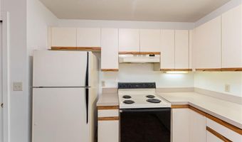 2 School St 133, Lincoln, RI 02802
