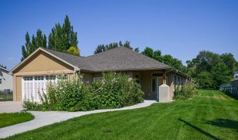 155 N 1st St W, Cowley, WY 82420