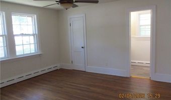 403 Maple St, Ashland, VA 23005