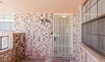 604 Sunnyside Ave, Alamogordo, NM 88310