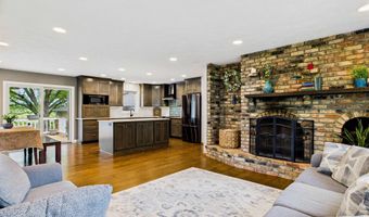 48124 268th St, Brandon, SD 57005