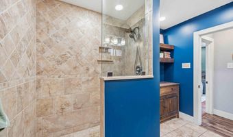 2452 ARLINGTON Ave, Abington, PA 19001