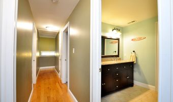 114 El Toro Dr, Bristol, CT 06010