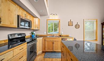 17617 E North Shore Ln, Bayview, ID 83803