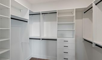 3118 NW Crossing Dr, Bend, OR 97703