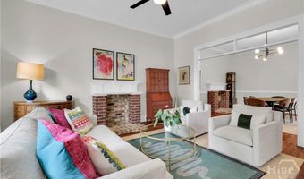 221 E 32nd St, Savannah, GA 31401