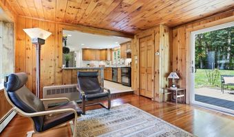 81 Alcott St, Acton, MA 01720