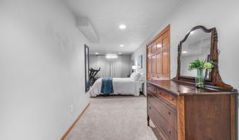 4720 W CHICORY Ln, Appleton, WI 54914