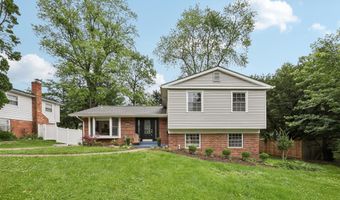 4907 CHANTICLEER Ave, Annandale, VA 22003