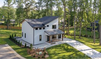 47 Scott Meadows Dr, Asheville, NC 28806